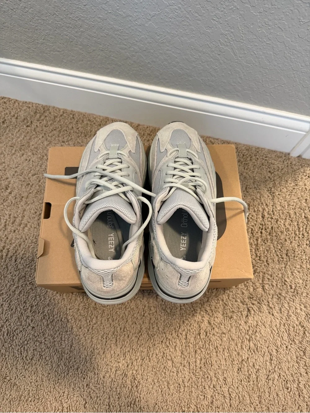 Yeezy stylish sneakers